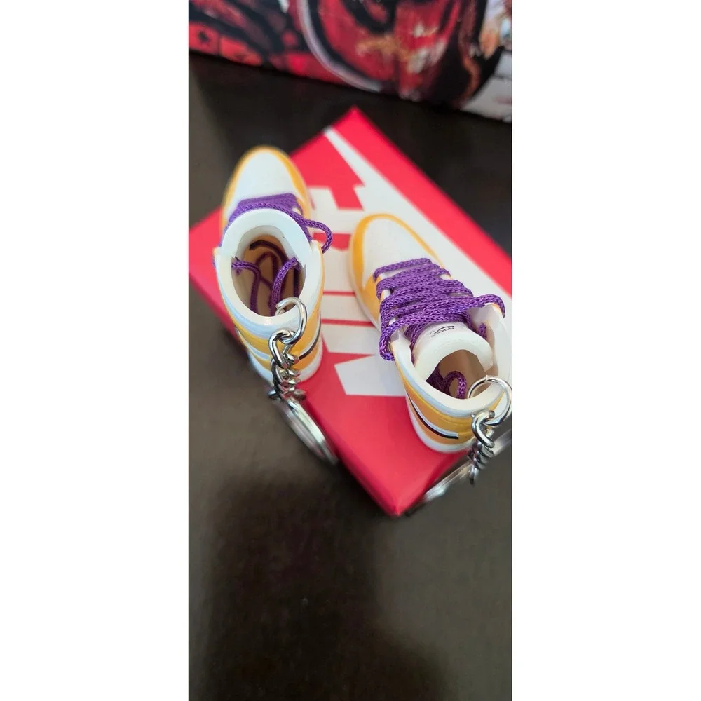 Nike Air Jordan 1 Sneaker Keychain Set